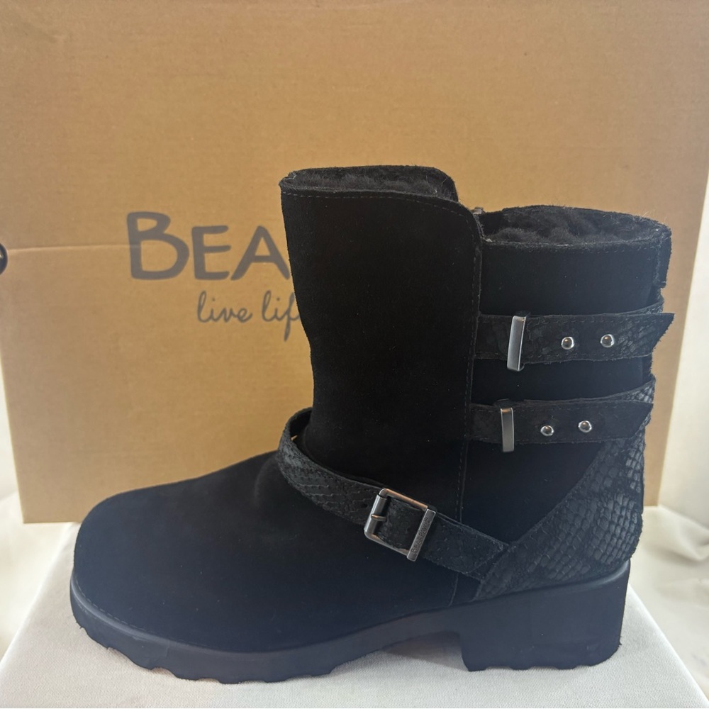 BearPaw Black Suede Women's Ankle Boots with Buckle Straps size 9M
